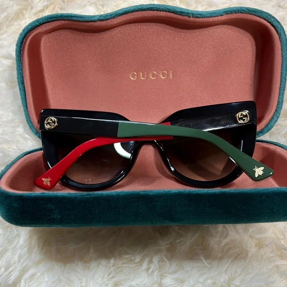 Gucci sunglasses - Picture 3 of 4